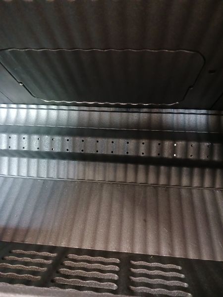 Вбудований дров'яний камін SKYLINE 540 Thermorossi з системою Airbox та рамкою SKYLINE 540 фото